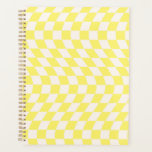 Chèque rétro Chèque dérouté tableau Jaune doux<br><div class="desc">Chaussures cool déformées en jaune pastel et blanc. Un design psychédélique rétro qui vous emmène au pays des merveilles. Chariot tordu,  ondulé,  déformé,  chèques déformés,  à damiers planificateur préppy de la chambre des dortoirs déformé.</div>