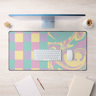 Cheques & Swirls Pastel Roze, Geel, Paars en groen Bureaumat
