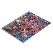 Cherry Blossom en Blue Sky Spring Floral Notitieboek (Linkerzijde)