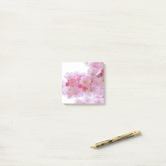 Cherry Flower Post-it® Notes (Op bureau)