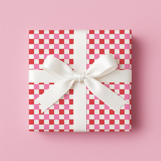 Cherry Red and Pink Watercolor Checkerboard Cadeaupapier
