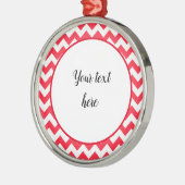 Cherry Red Chevron Zigzag Metalen Ornament (Links)