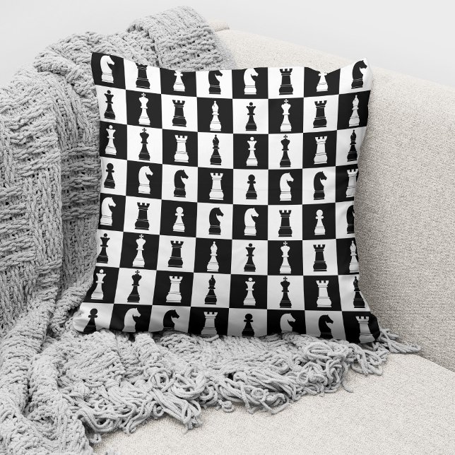 Chess Game Figures Black and White Pattern Kussen (Creator heeft geüpload)