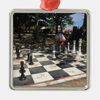 Chess spelen op Bali Metalen Ornament