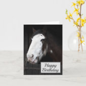 Cheval Brown à la ferme Bonne carte d'anniversaire (Fleur jaune)