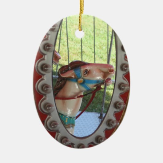 Cheval de carrousel en ornement de miroir (Devant)