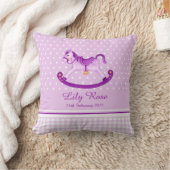 Cheval de roche art violet nom bébé coussin de nai (Couverture)