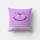 Cheval de roche art violet nom bébé coussin de nai (Recto)