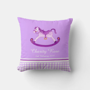 Cheval de roche art violet nom bébé coussin de nai