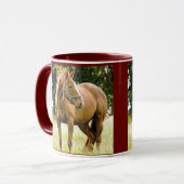 Cheval (jument) dans la tasse de champ (Devant gauche)