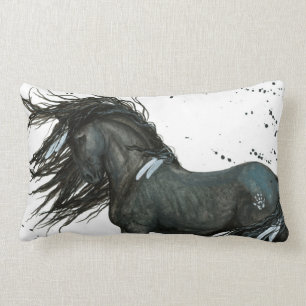 Cheval noir par le coussin de Bihrle