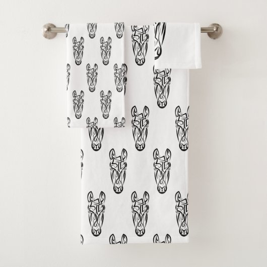 Cheval tribal noir et blanc (En situation)