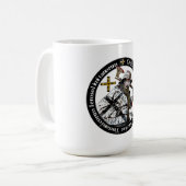 Chevalier allemand avec une tasse de hache (Devant gauche)