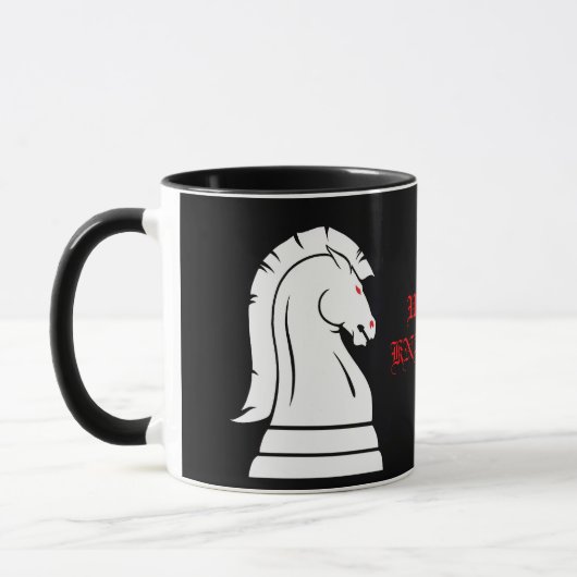 Chevaliers sauvages noirs et tasse blanche d'école (Gauche)