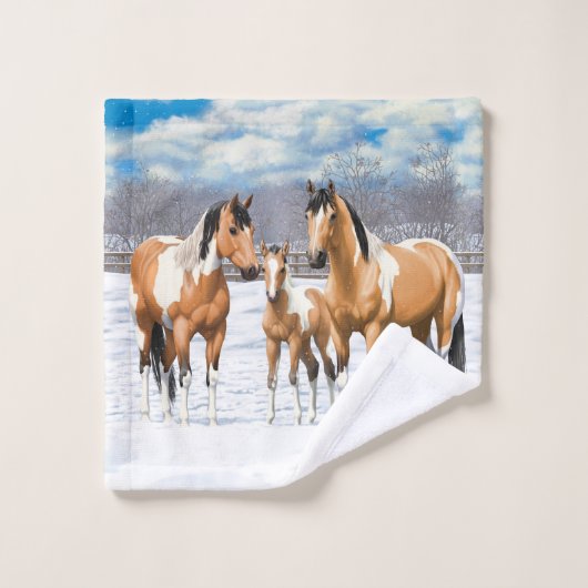 Chevaux De Peinture En Peau De Bouche Dans La Neig (Gant de toilette)