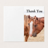 Chevaux étourdissant dans un pâturage (Outside Unfolded)