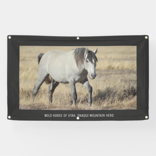 CHEVAUX SAUVAGES DE Bannière UTAH AVEC GROMMETS (Horizontal)