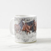 Chevaux sauvages se déplaçant à l'eau, Mug (Devant gauche)