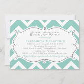 Chevron blanc et bleu moderne Invitation d'anniver (Devant)