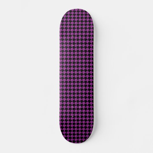 Chevron controleert pruim en zwart skateboard (Voorkant)