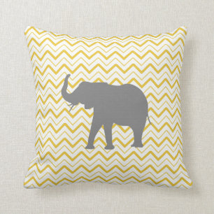 Chevron elephant yellow zigzag design baby kwekeri kussen