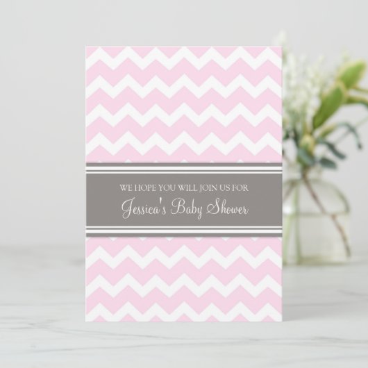 Chevron gris rose Invitations de douches pour bébé (Debout devant)
