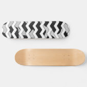 Chevron Koe Black en White Skateboard (Horizontaal)