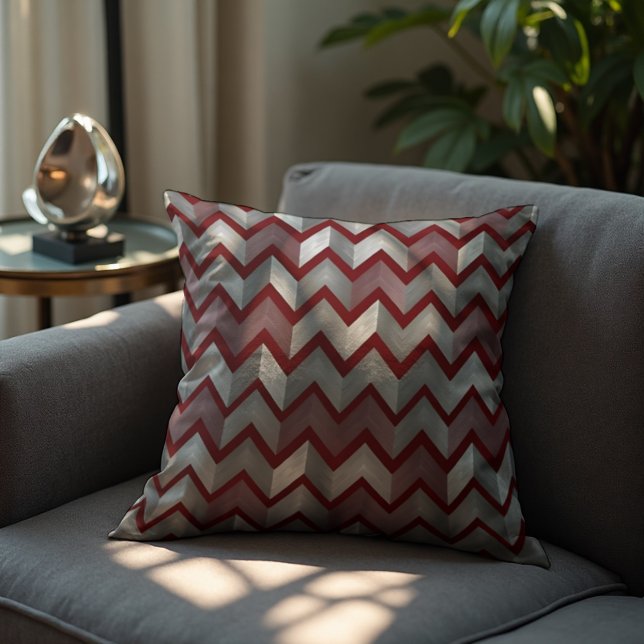  Chevron Metal Accent - Luxe Deco Kussen (Vintage chevron glamour. Pewter and silver metallic Art Deco accent pillow.)