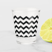 Chevron Pattern Black and White Shot Glas (Voorkant)