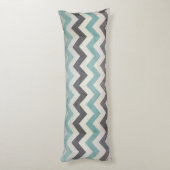 Chevron Pattern op metaal textuur door Shirley Tay Lichaamskussen (Achterkant (Verticaal))