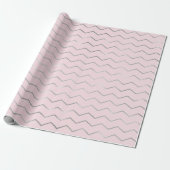 Chevron Strepen Lijnen Zilver Metallic Roze Elegan Cadeaupapier (Uitgerold)