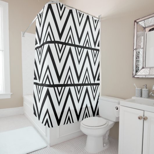 Chevron Stripe Zwart-wit Chevron Stripe Douchegordijn (In situ)