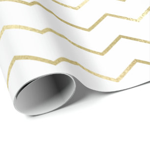 Chevron Stripes Lines Gold Metallic White Elegant Cadeaupapier