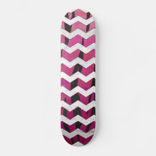 Chevron Tiger Hot Pink en Black Print Skateboard