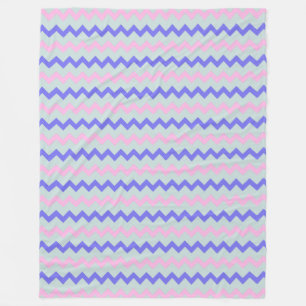 Chevron zigzaggende ijsblauwe roze kobalt fleece deken