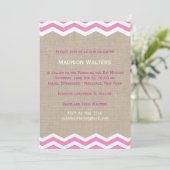 Chevrons roses sur Burlap Invitation Bat mitzvah (Debout devant)