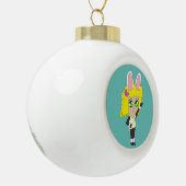 chibi bunnygirl keramische bal ornament (Links)