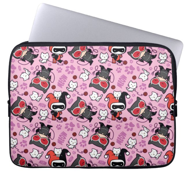 Chibi Catwoman, Harley Quinn, en Kittens Pattern Laptop Sleeve (Voorkant)