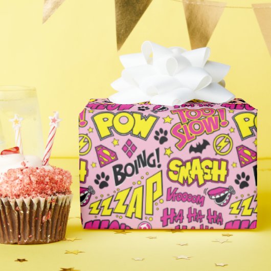 Chibi Comic Phrases en Logos Pattern Cadeaupapier (Verjaardagsfeest)