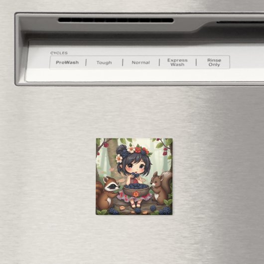 Chibi Fairy Eating Blackberries with Forest Friend Magneet (Insitu (Vaatwasser))