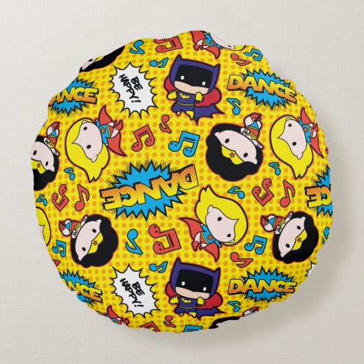 Chibi Heroine Dance Pattern Rond Kussen (Achterkant)