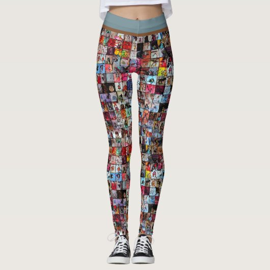 Chibi Sketch Photo Wall Leggings (Voorkant)