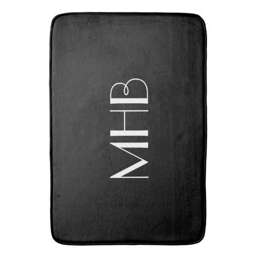 CHIC BATH MAT_BLACK SOLID/WITTE MONOGRAM BADMAT (Voorkant Verticaal)
