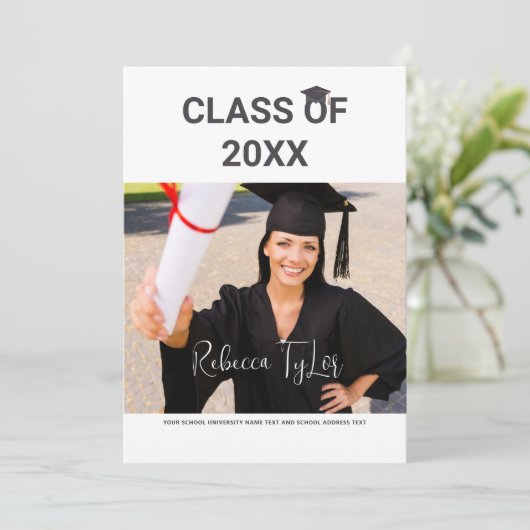 Chic Black & Red Typography Photo Invitation (Debout devant)