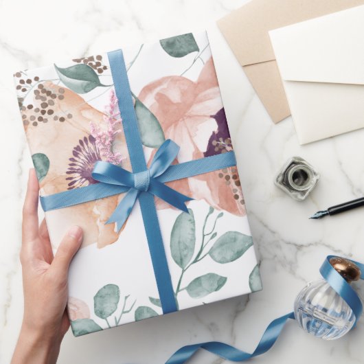 Chic Blush Floral Wedding Cadeaupapier (Geschenken)