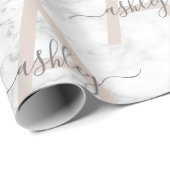 Chic Blush Pink White Marble Script Name Monogram Cadeaupapier (Rol Hoek)