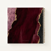 Chic Burgundy Gold Glitter Agate Custom Monogram Notitieboek (Achterkant)