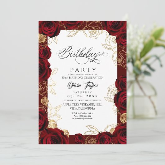 Chic Burgundy Gold Rose Birthday Invitation (Debout devant)