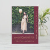 Chic Burgundy Two Photo Graduparty Kaart (Staand voorkant)