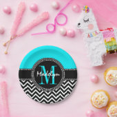 Chic Chevron Bright Aqua Verjaardag Monogram Papieren Bordje (Feest)
